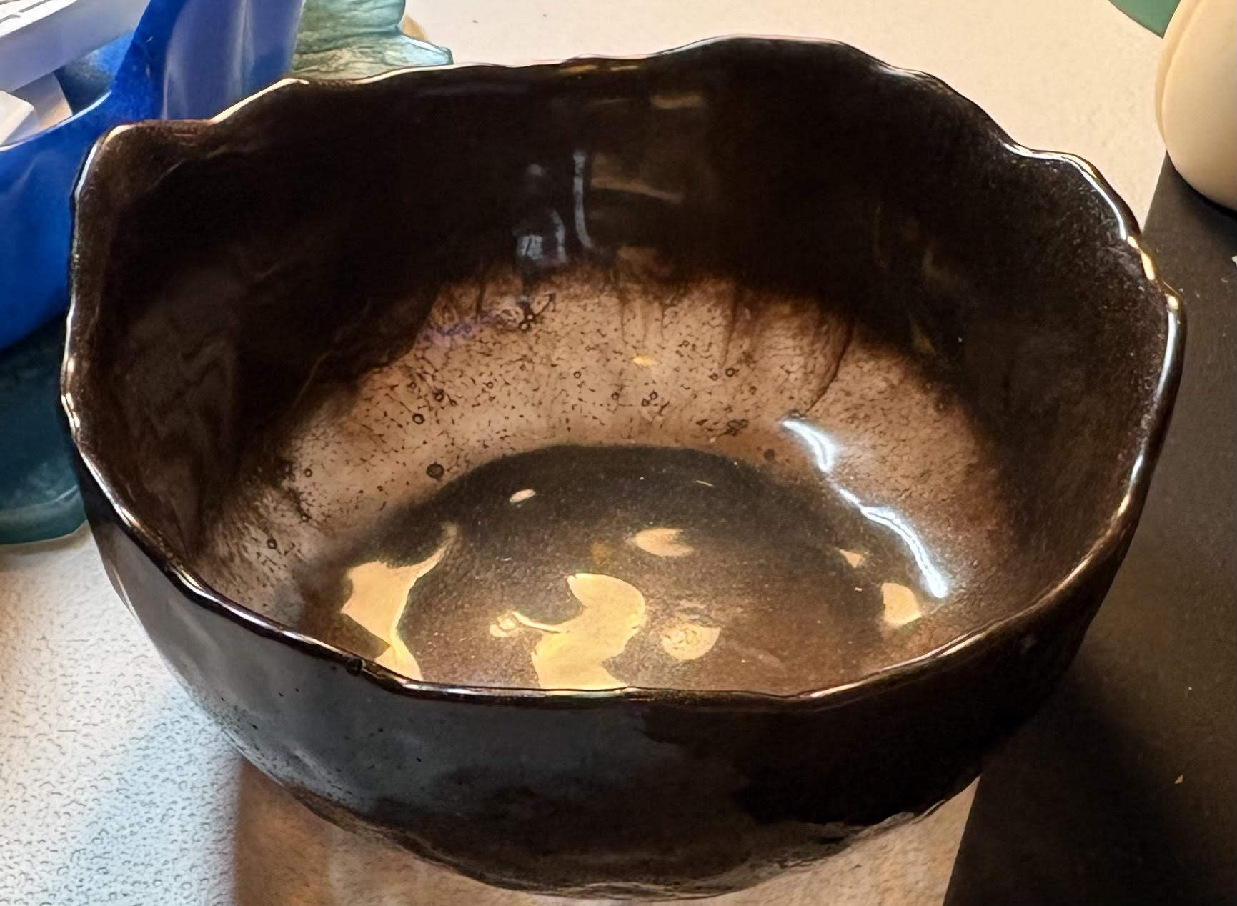 Epoxy Small Bowl                                                                            Handmade epoxy small bowl bronze/silver